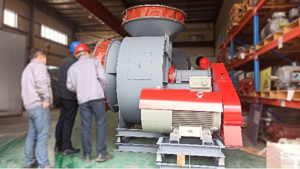 離心風(fēng)機運轉(zhuǎn)時注意事項